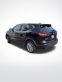 Used 2022 Nissan Rogue Sport S image 4
