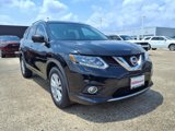 Used 2016 Nissan Rogue SV w/ SV Premium Package image 2
