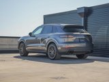 Certified 2022 Porsche Cayenne image 3