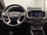 Used 2024 GMC Terrain SLT w/ Tech Package image 5