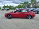 New 2025 Hyundai Elantra SEL image 3