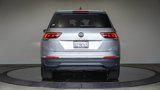 Used 2022 Volkswagen Tiguan SE image 3