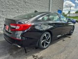 Used 2018 Honda Accord Sport image 4
