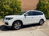 Used 2020 Nissan Pathfinder SV image 3