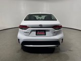 Used 2022 Toyota Corolla LE image 4