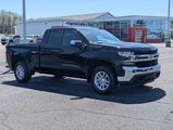 Used 2022 Chevrolet Silverado 1500 LT image 3