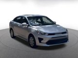 Used 2023 Kia Rio LX image 3