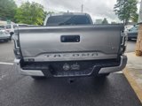 Used 2017 Toyota Tacoma TRD Sport image 5