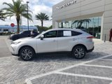 Used 2023 Toyota Venza LE image 2