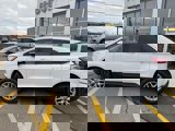 Used 2022 Ford Edge SEL w/ Convenience Package image 2