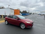 Used 2015 Ford Focus SE image 2