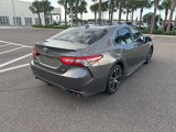 Used 2019 Toyota Camry SE image 3