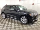 Certified 2024 Audi Q3 2.0T Premium w/ Convenience Package image 3