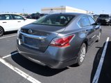 Used 2015 Nissan Altima 2.5 S w/ Power Driver Seat Package image 4