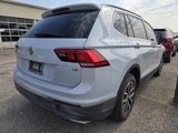 Used 2018 Volkswagen Tiguan SE w/ Panoramic Sunroof Package image 3