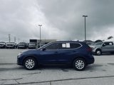 Used 2018 Nissan Rogue S image 4