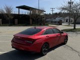 Used 2023 Hyundai Elantra SEL w/ Cargo Package image 5