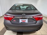 Used 2017 Toyota Camry SE image 4