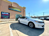 Used 2016 Kia Optima EX w/ Premium Package image 2