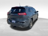 Used 2017 Jeep Cherokee Latitude w/ Comfort/Convenience Group image 5