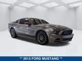 Used 2013 Ford Mustang Premium image 2