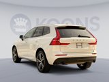 Used 2018 Volvo XC60 T6 Momentum w/ Vision Package image 4
