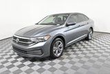 Used 2023 Volkswagen Jetta SE w/ Panoramic Sunroof Package image 2
