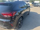 Used 2022 Chevrolet TrailBlazer RS w/ Sun and Liftgate Package image 5