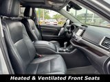Used 2017 Toyota Highlander Limited image 4