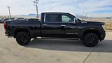 Used 2023 GMC Sierra 2500 Denali w/ Denali Black Diamond Edition image 4