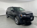 Used 2018 Volkswagen Atlas SE w/ R-Line Package image 3