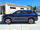 New 2025 Mitsubishi Outlander SE image 2