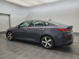 Used 2019 Kia Optima S image 3