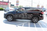 Certified 2019 Toyota Highlander LE image 4