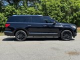 Used 2019 Lincoln Navigator L Select image 3