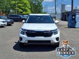 Used 2024 Kia Seltos SX w/ SX Sunroof Package image 2
