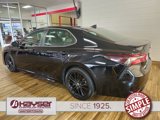 Used 2022 Toyota Camry SE image 3