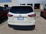 Used 2014 Toyota Highlander XLE image 5