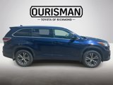 Used 2016 Toyota Highlander XLE image 2