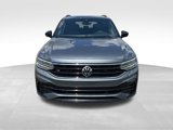 Used 2022 Volkswagen Tiguan SE R-Line image 3
