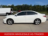 Used 2015 Toyota Camry LE image 4