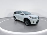 Used 2018 Toyota Highlander Limited Platinum image 2