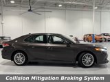 Used 2019 Toyota Camry XLE image 2