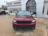 Certified 2024 Jeep Grand Cherokee L Laredo image 2