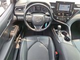 Used 2021 Toyota Camry SE image 2