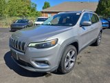 Used 2019 Jeep Cherokee Limited image 3