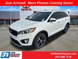 Used 2017 Kia Sorento EX image 3