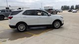 Used 2024 Chevrolet Equinox LT image 2