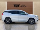 Used 2022 GMC Terrain Denali w/ Denali Premium Package image 6