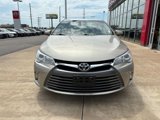 Used 2016 Toyota Camry LE image 3